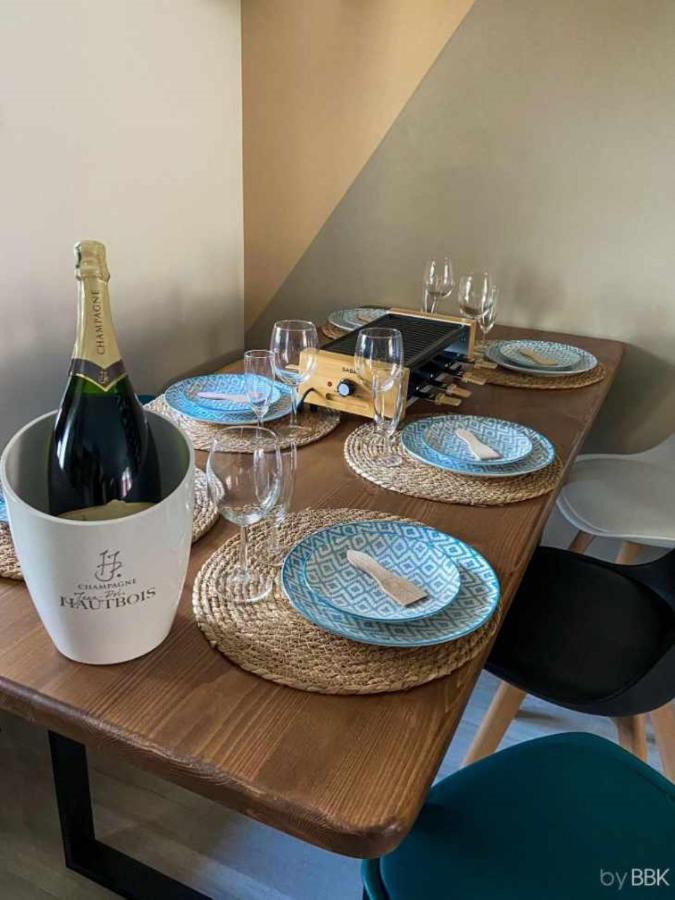 La Boheme Villa Paissy Luaran gambar