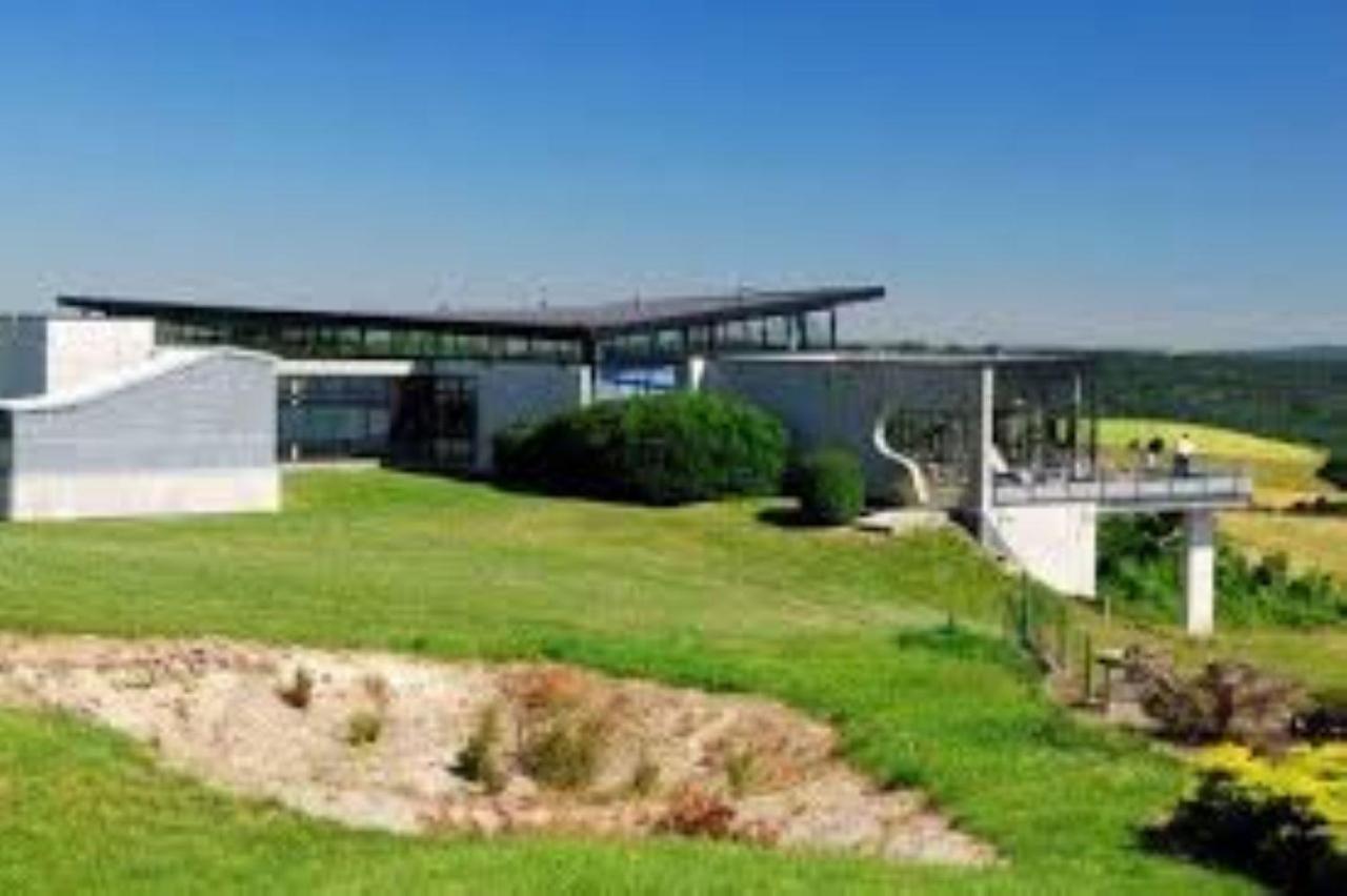 La Boheme Villa Paissy Luaran gambar